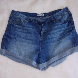 💙💙Charlotte Russe Jean short💙💙